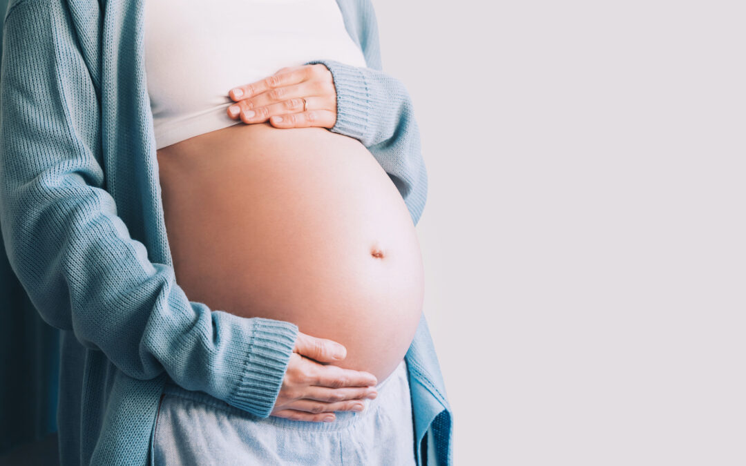 Cómo afecta el embarazo a la salud dental: consejos para futuras mamás